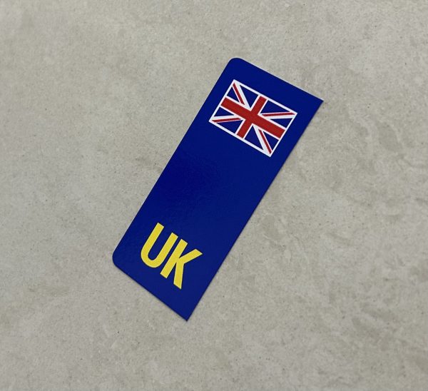 UK NUMBER PLATE STICKER FOR MOTORBIKES. A blue column with a Union Jack at the top and UK in yellow at the base.